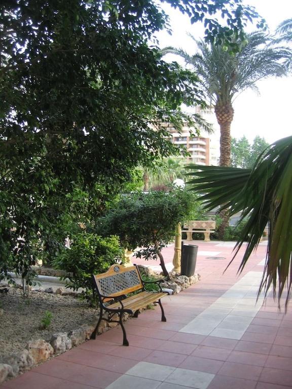 Apartamento Torre Yago, primera línea de playa para 6 personas Benidorm Exterior foto